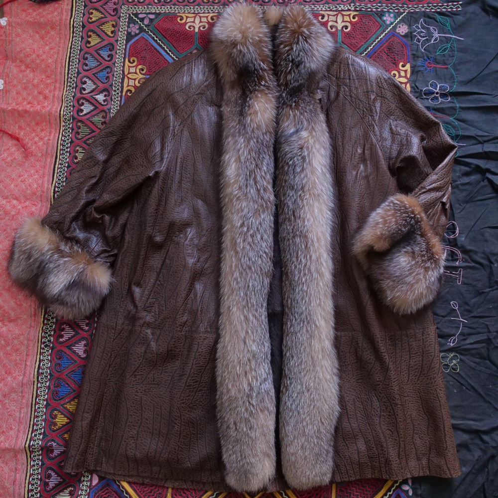 AMAZING vintage 80s brown leather fox fur trimmed long coat shaved beaver lining - Picture 6 of 11